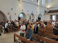 L'assemblée à la messe à st Marcellin L'assemblée à la messe à st Marcellin