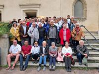 Le groupe de pèlerins devant l'église de st Marcellin Le groupe de pèlerins devant l'église de st Marcellin
